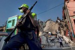 Haiti earthquake looting